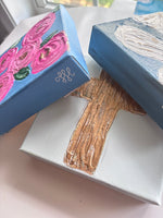 Load image into Gallery viewer, Rustic Cross
